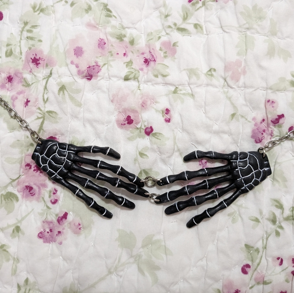 Kreepsville 666 Skeleton Bone Hand Necklace